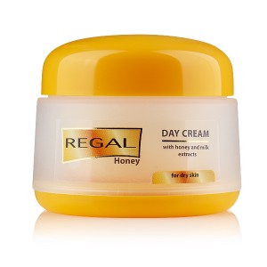 Дневен крем за лице Regal с екстракти от мляко и мед- Rosa Impex